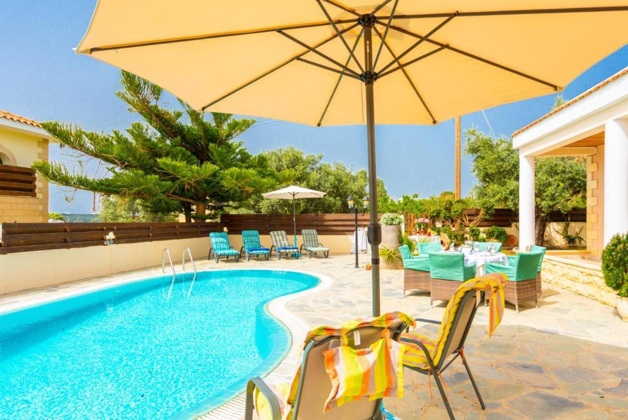 Villa Constantinos Kato Yialia
