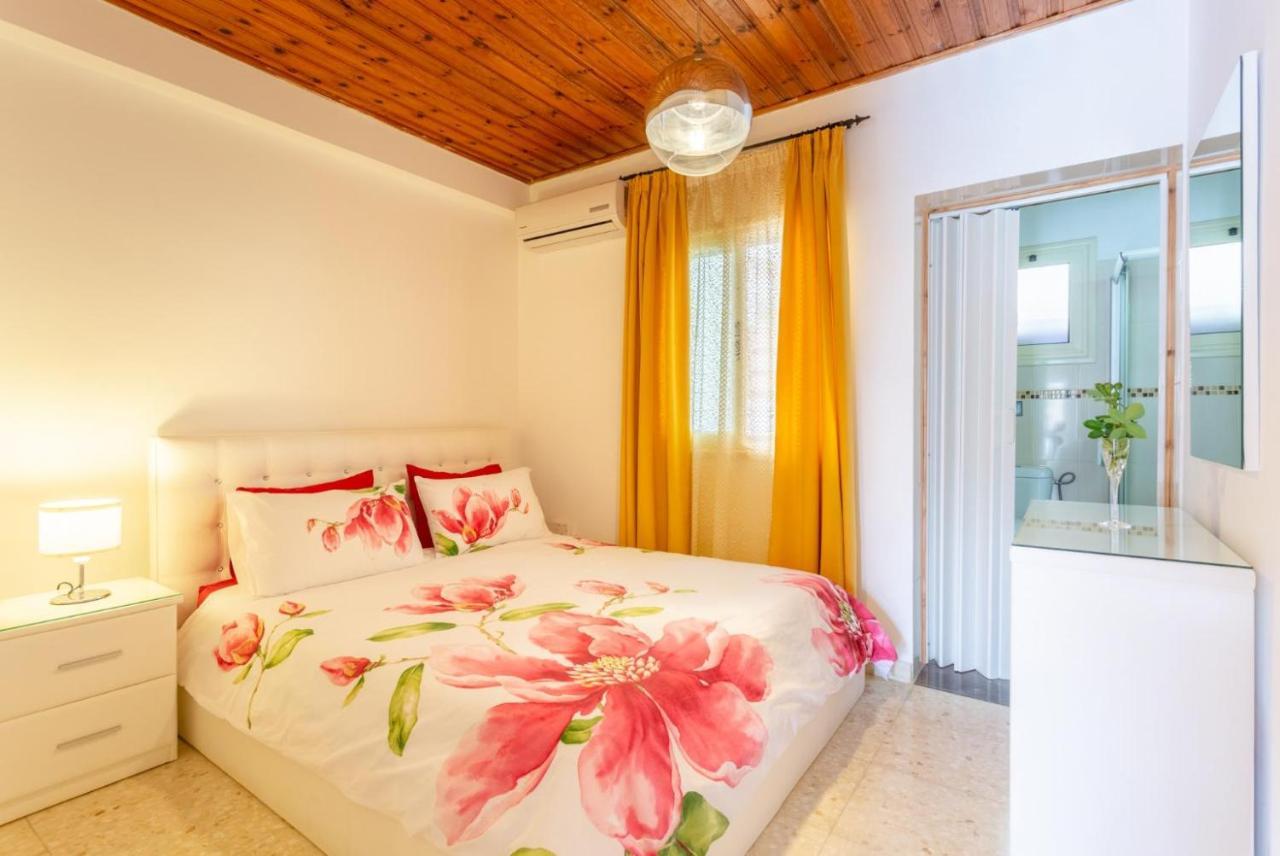 Villa Constantinos